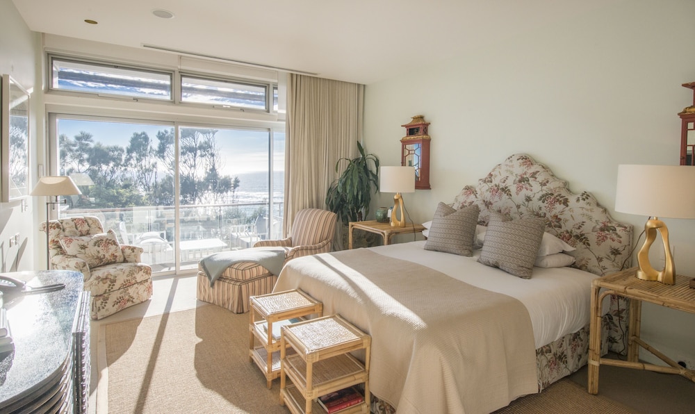 Bannisters by the Sea Mollymook