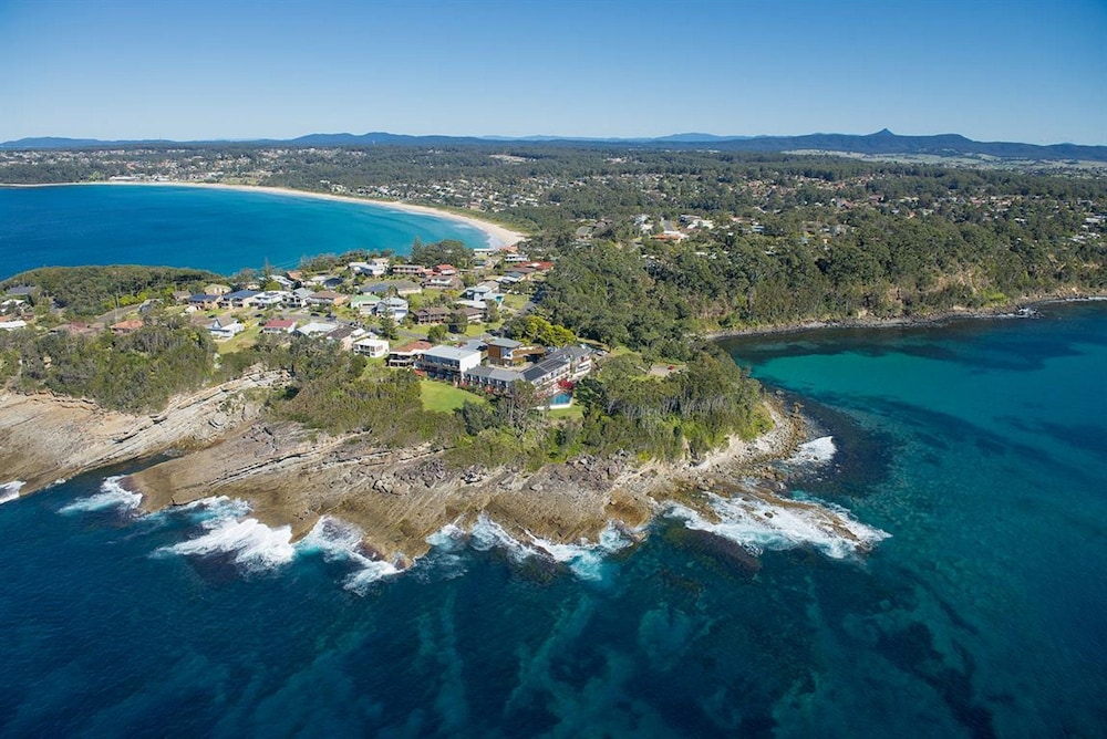 Bannisters by the Sea Mollymook