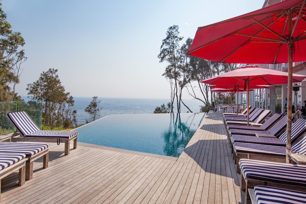 Bannisters by the Sea Mollymook