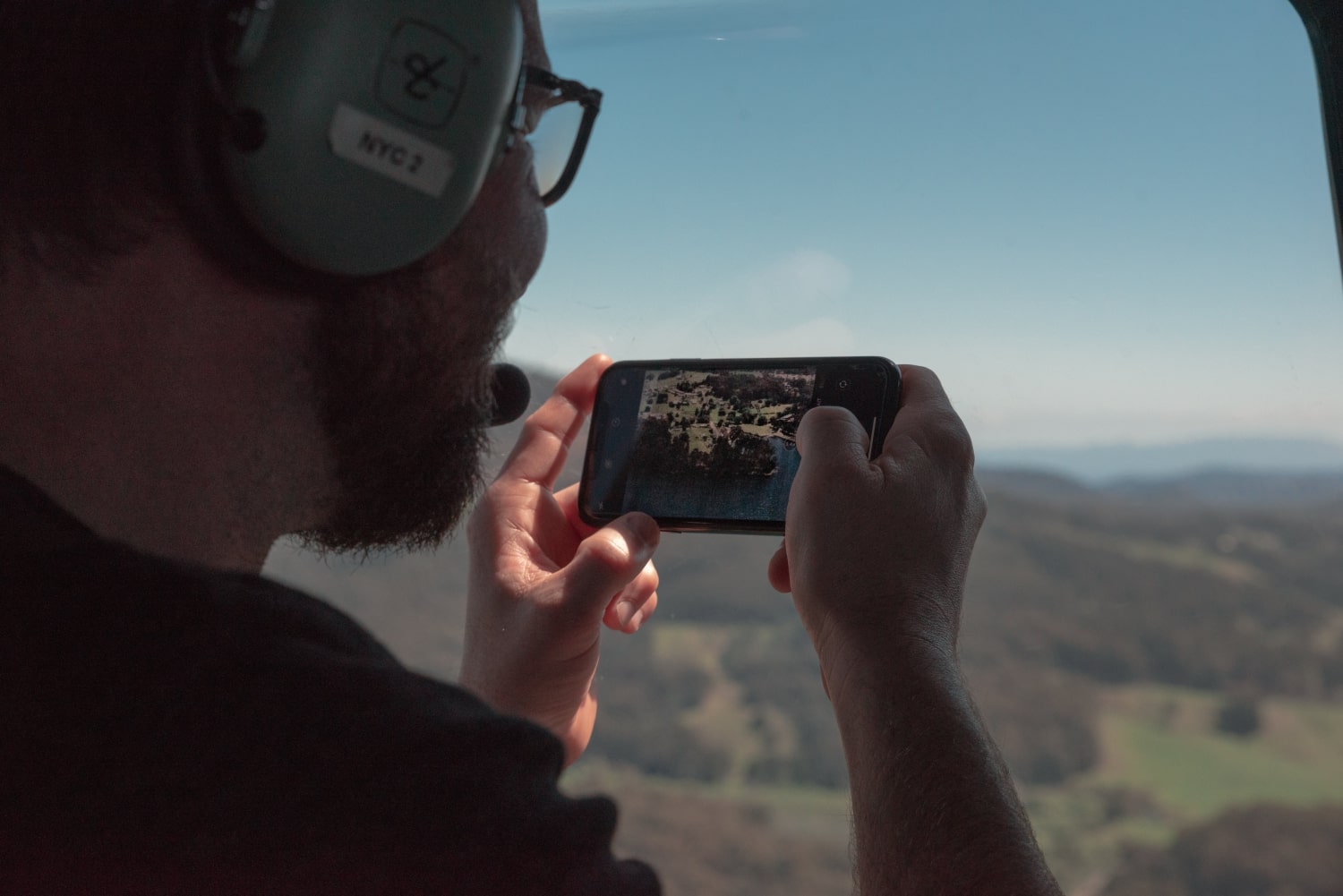 Sea Cliffs and Convicts (15 minutes)